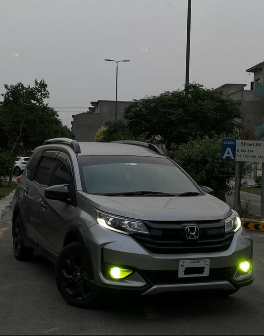 DENSO'S Lime Green LED Lights H11